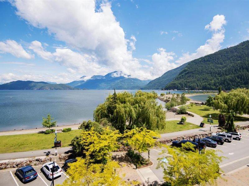 Harrison Beach Hotel Harrison Hot Springs Exterior foto